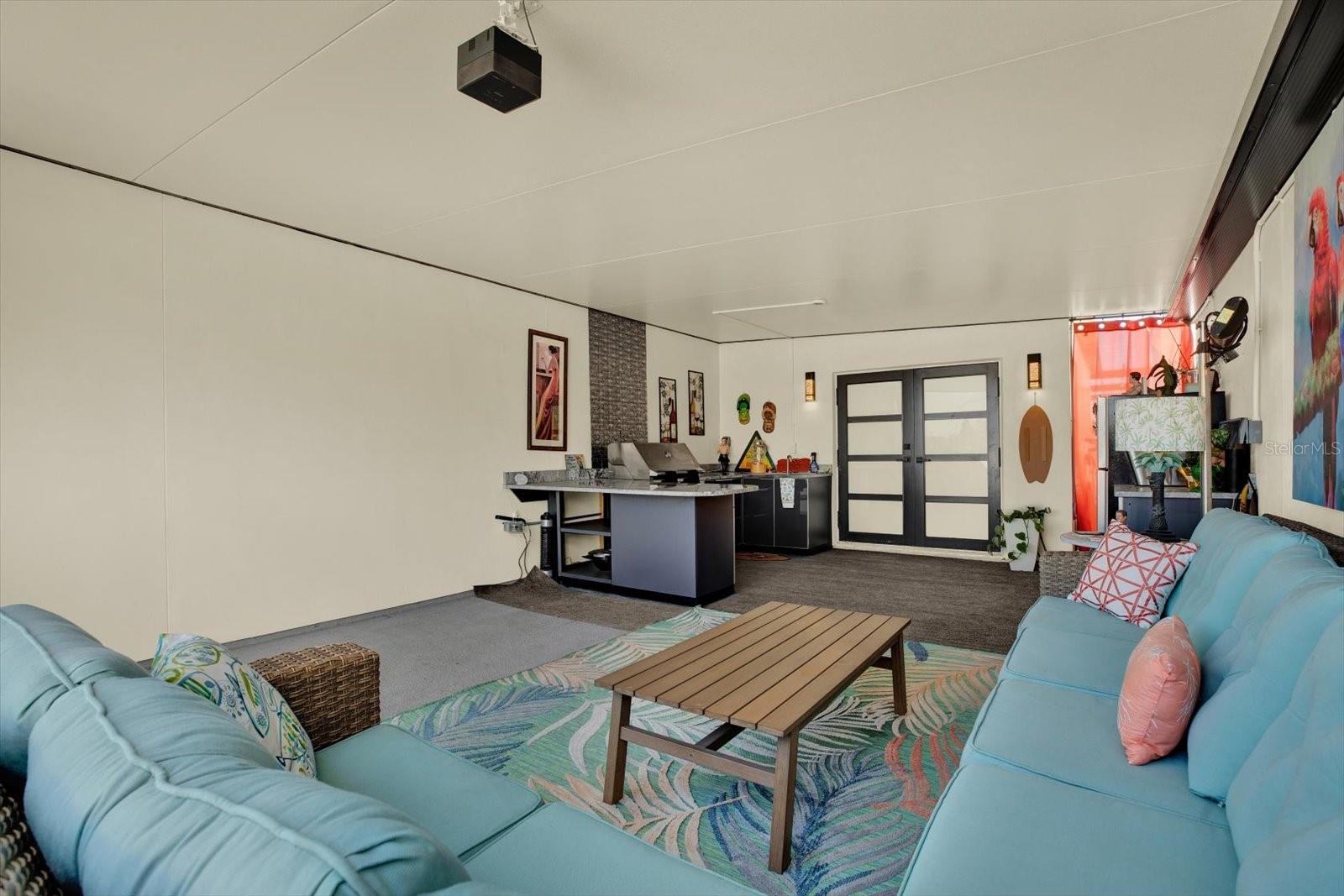 Listing photo id 41 for 6203 64th Way N