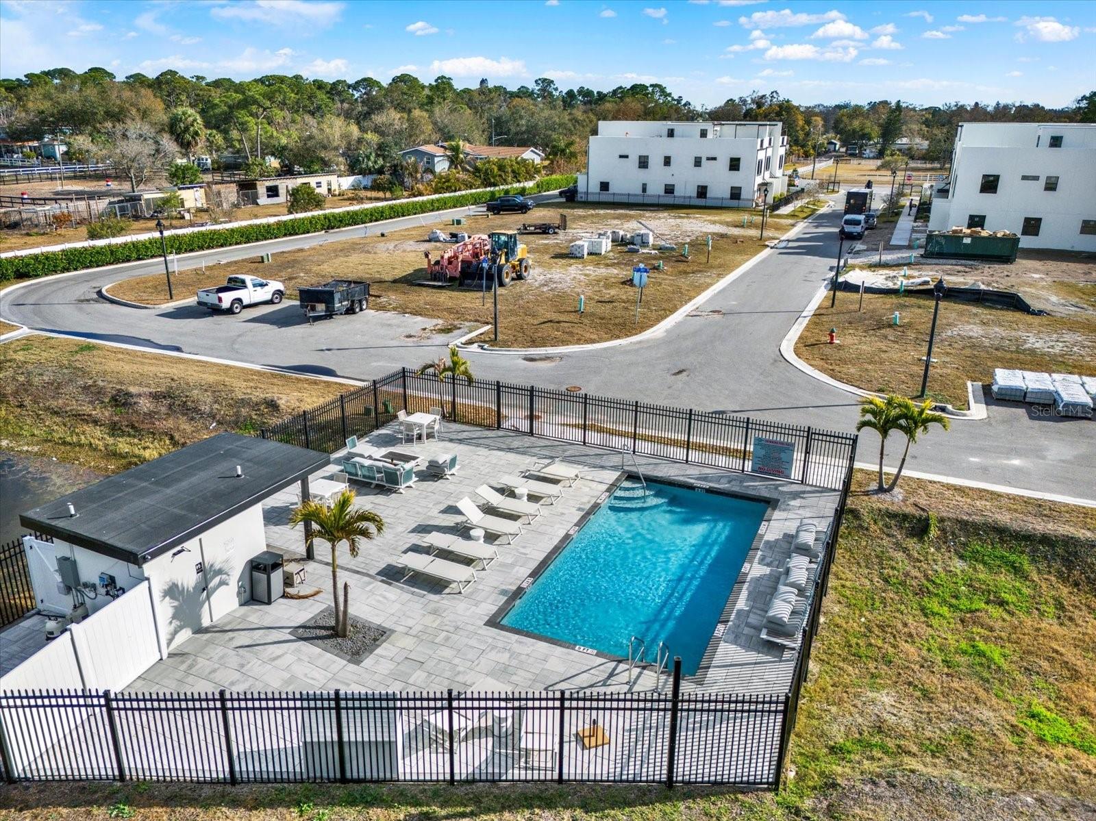 Listing photo id 48 for 6203 64th Way N