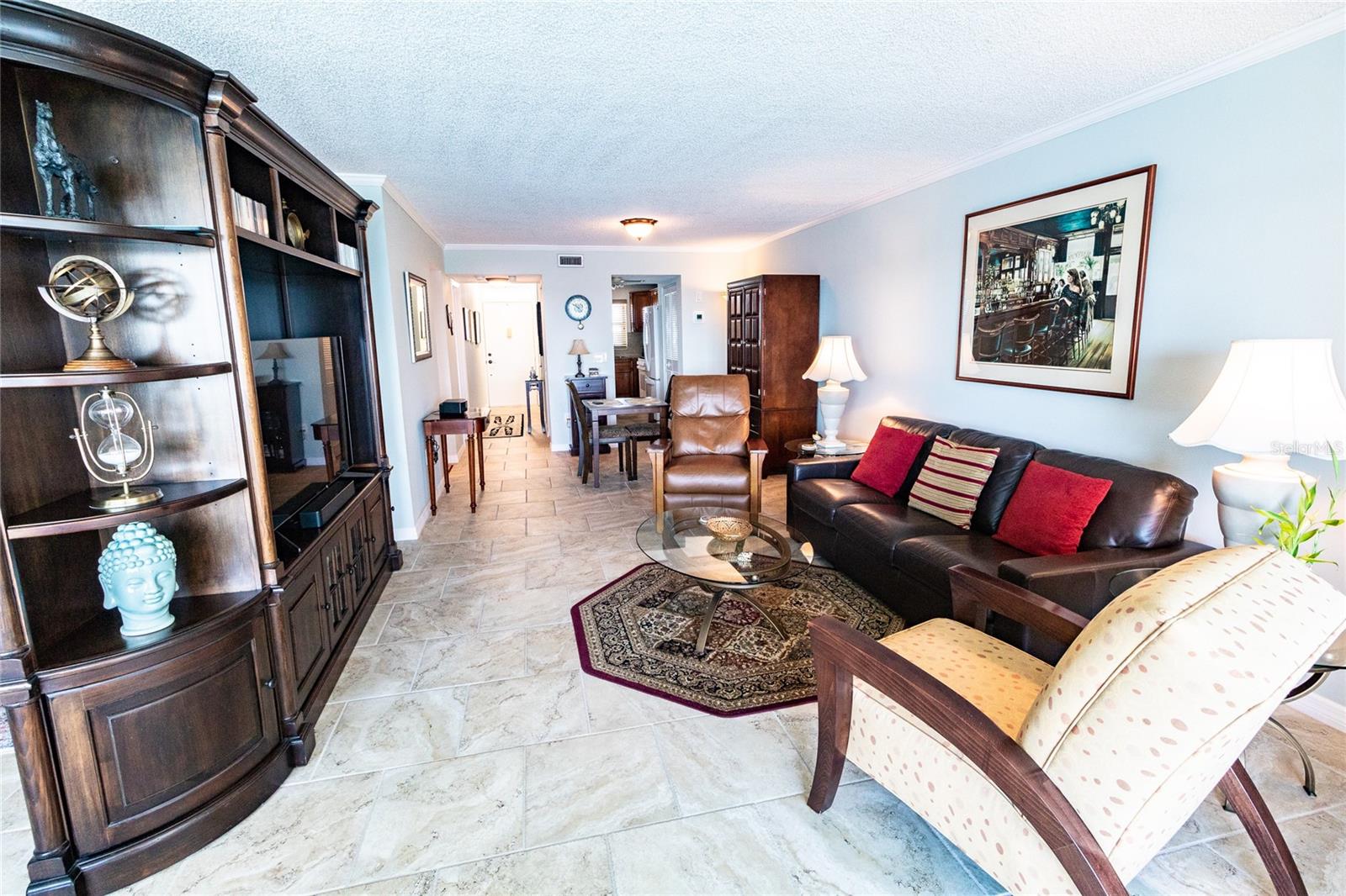 Image 11 of 37 For 5980 Shore Boulevard S 707