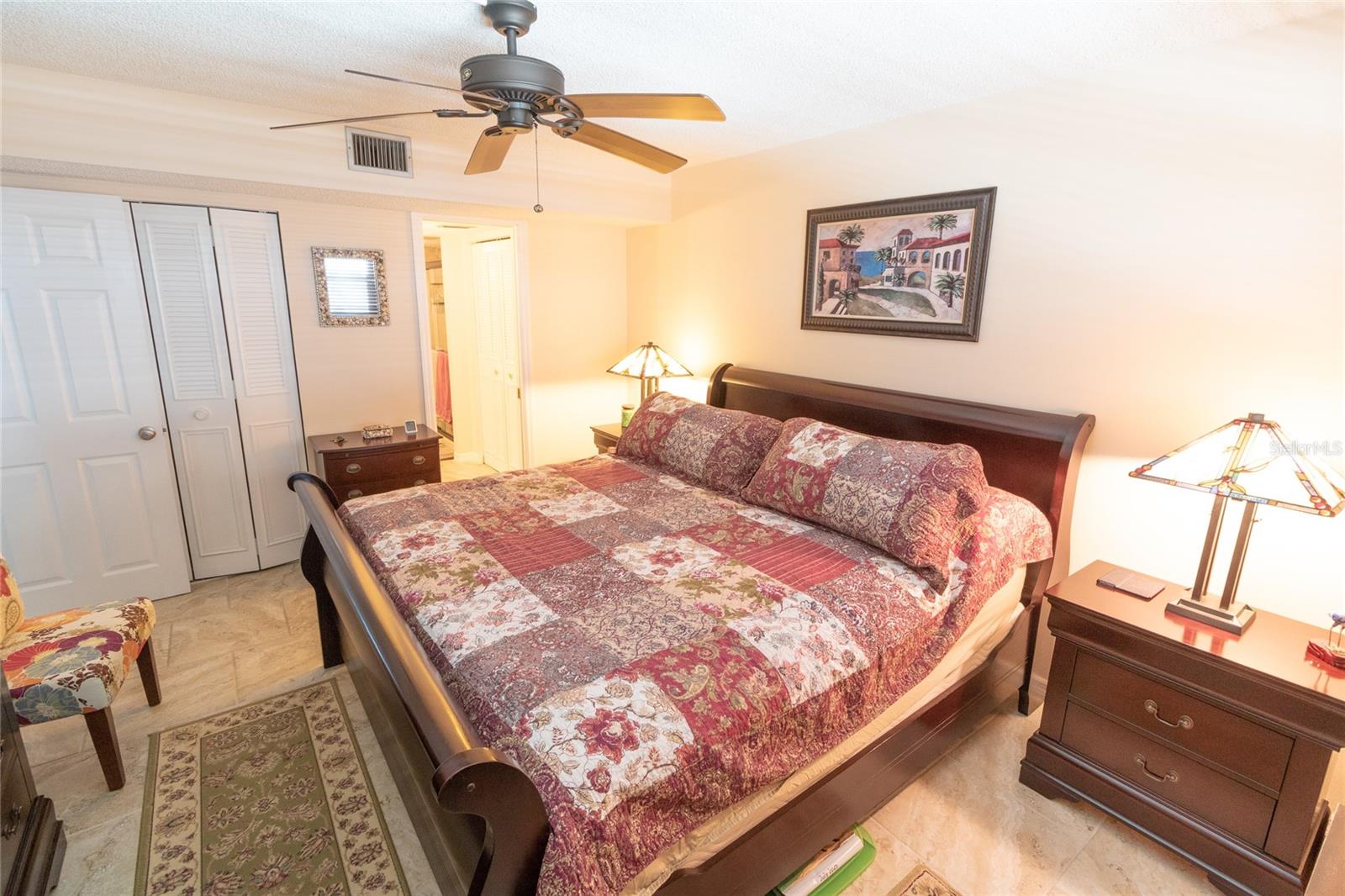 Image 20 of 37 For 5980 Shore Boulevard S 707