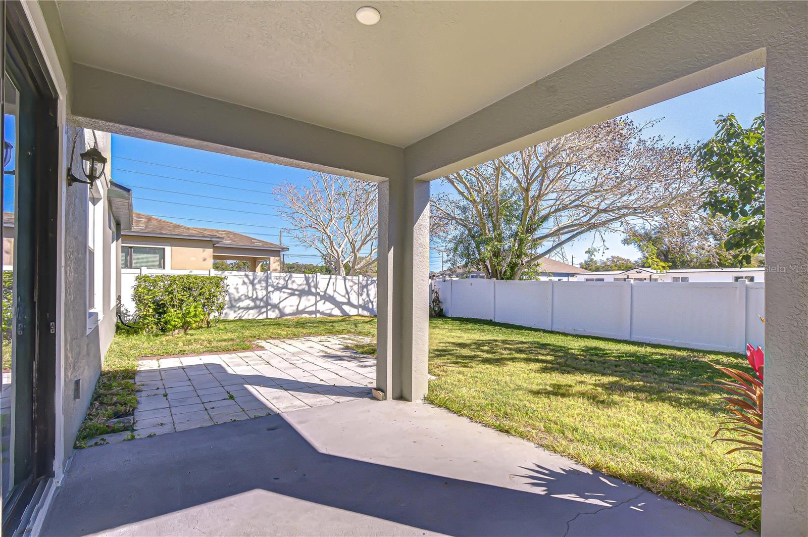 Listing photo id 28 for 4736 Woods Landing Lane