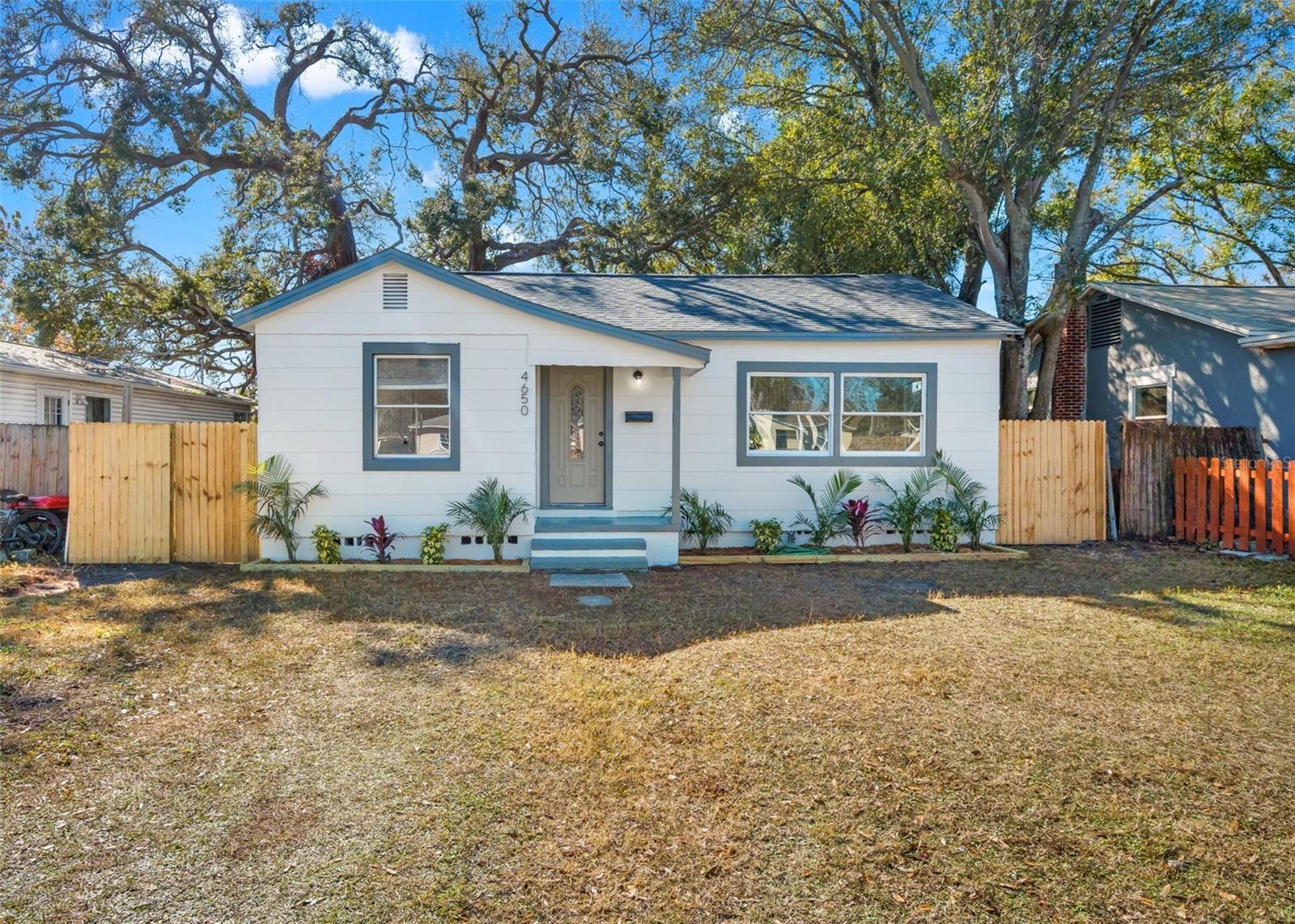 Details for 4650 Emerson Avenue S, ST PETERSBURG, FL 33711