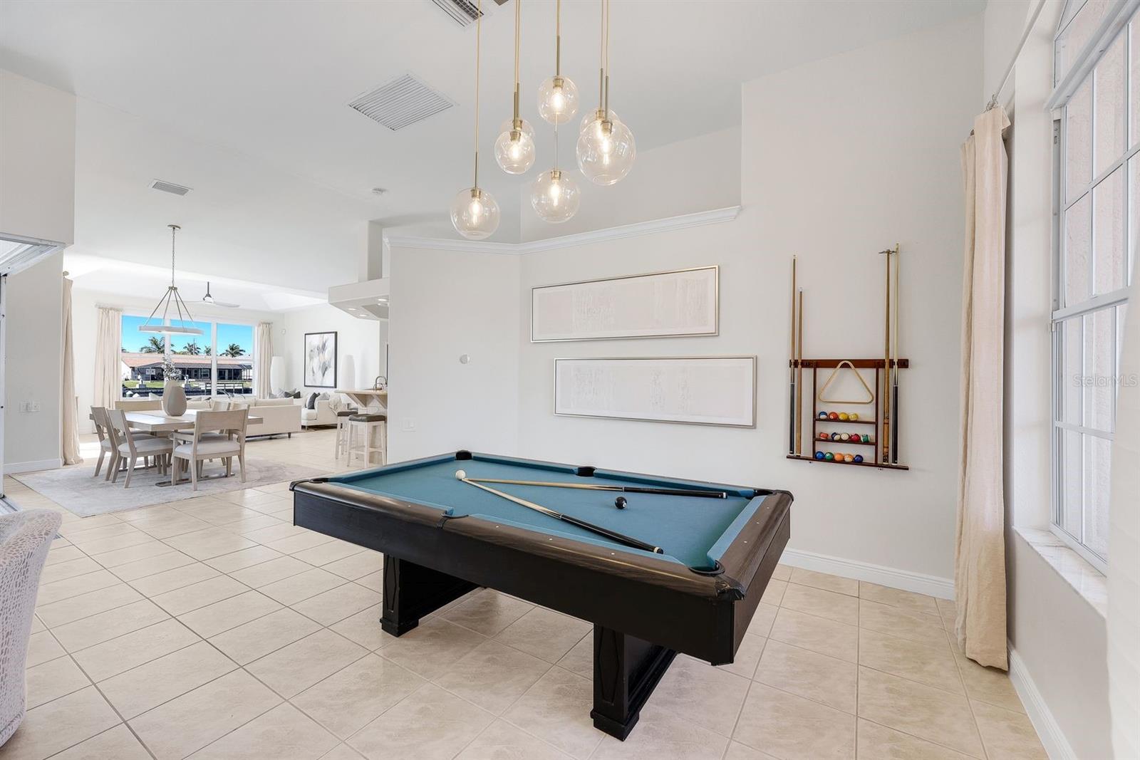 Image 17 of 52 For 3106 26th Court