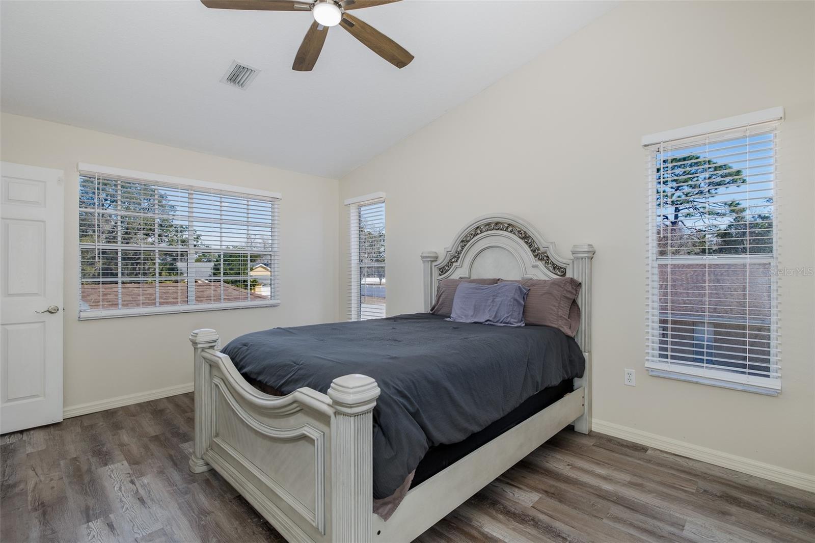 Image 53 of 69 For 9284 Angora Street