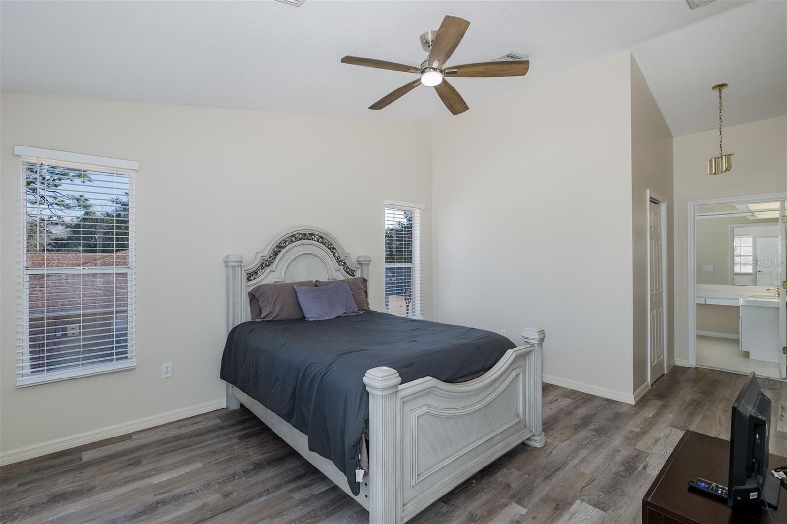 Image 54 of 69 For 9284 Angora Street