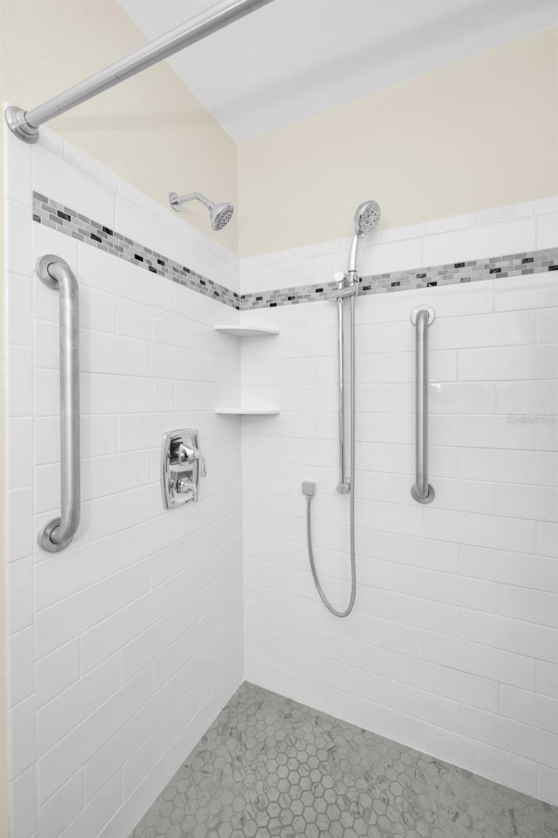 Image 20 of 37 For 8315 Burgundy Drive N 8315