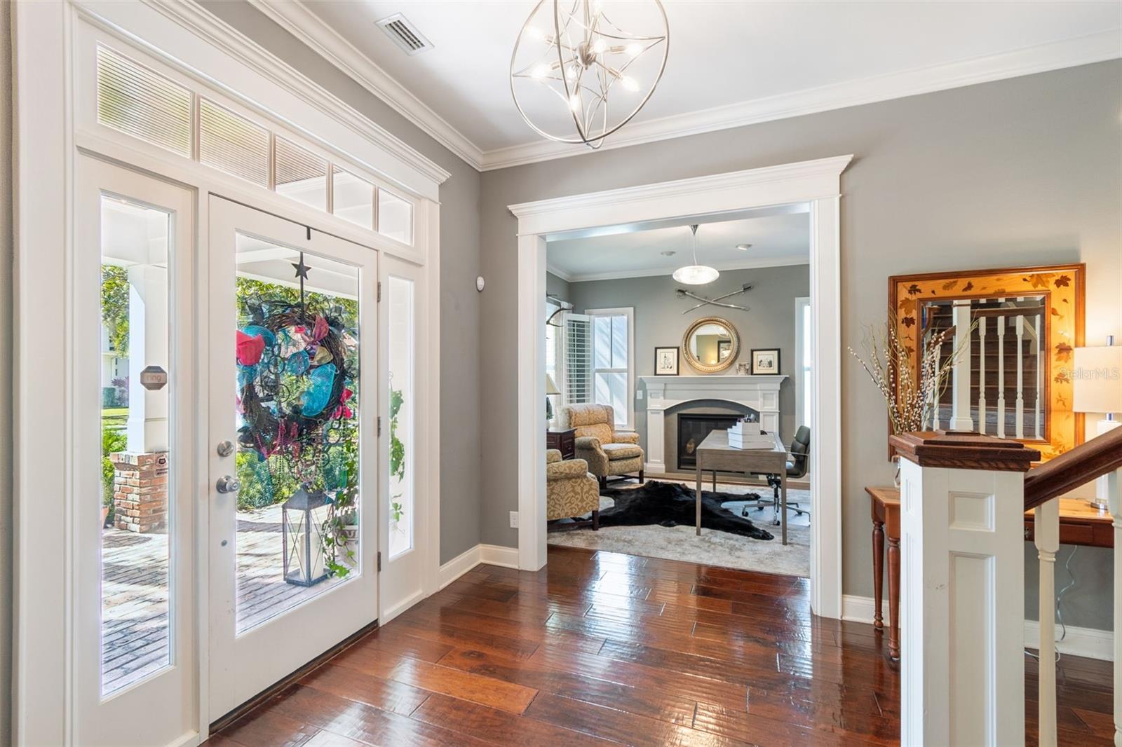 Listing photo id 8 for 2907 Hawthorne Road