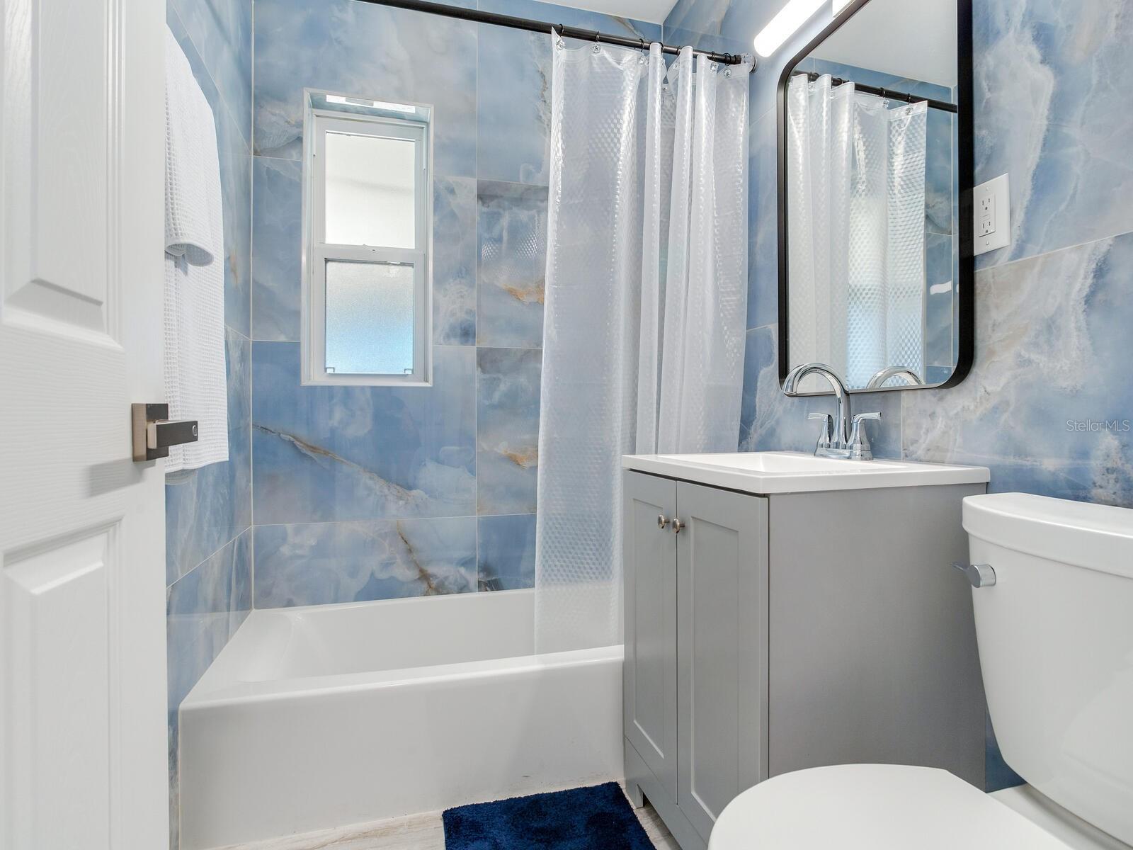 Listing photo id 20 for 230 144th Avenue