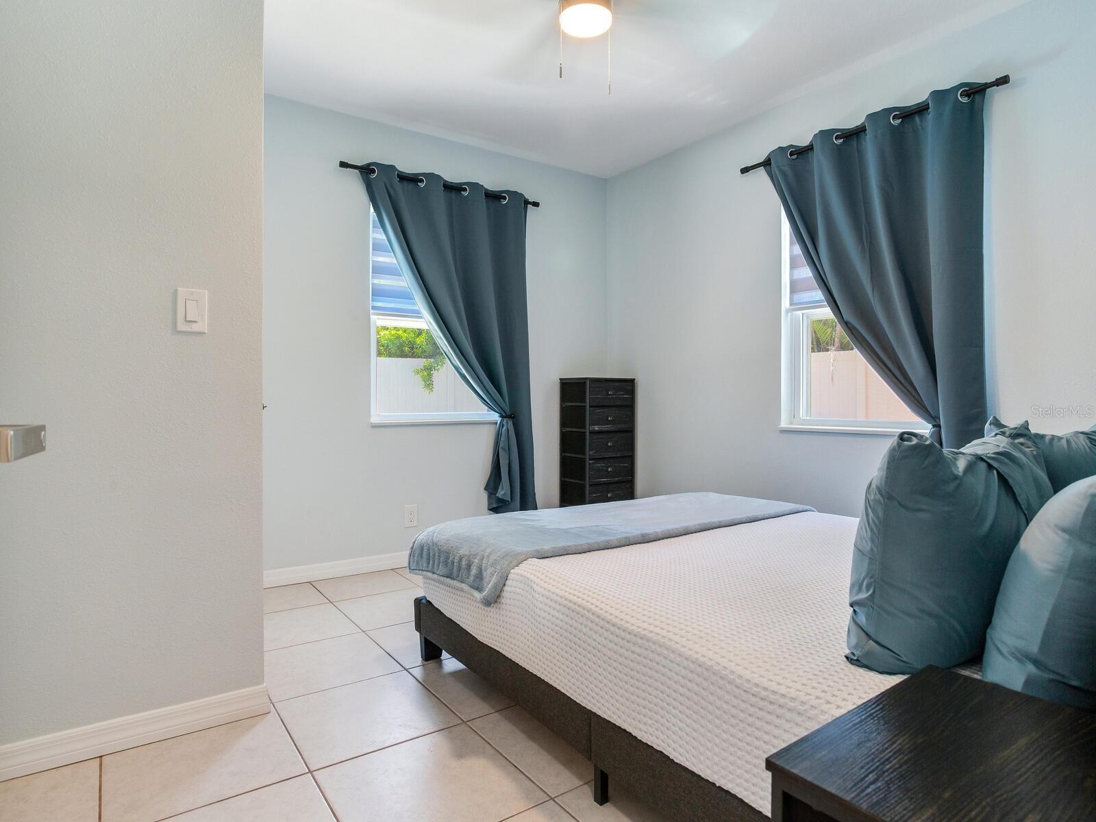 Listing photo id 21 for 230 144th Avenue