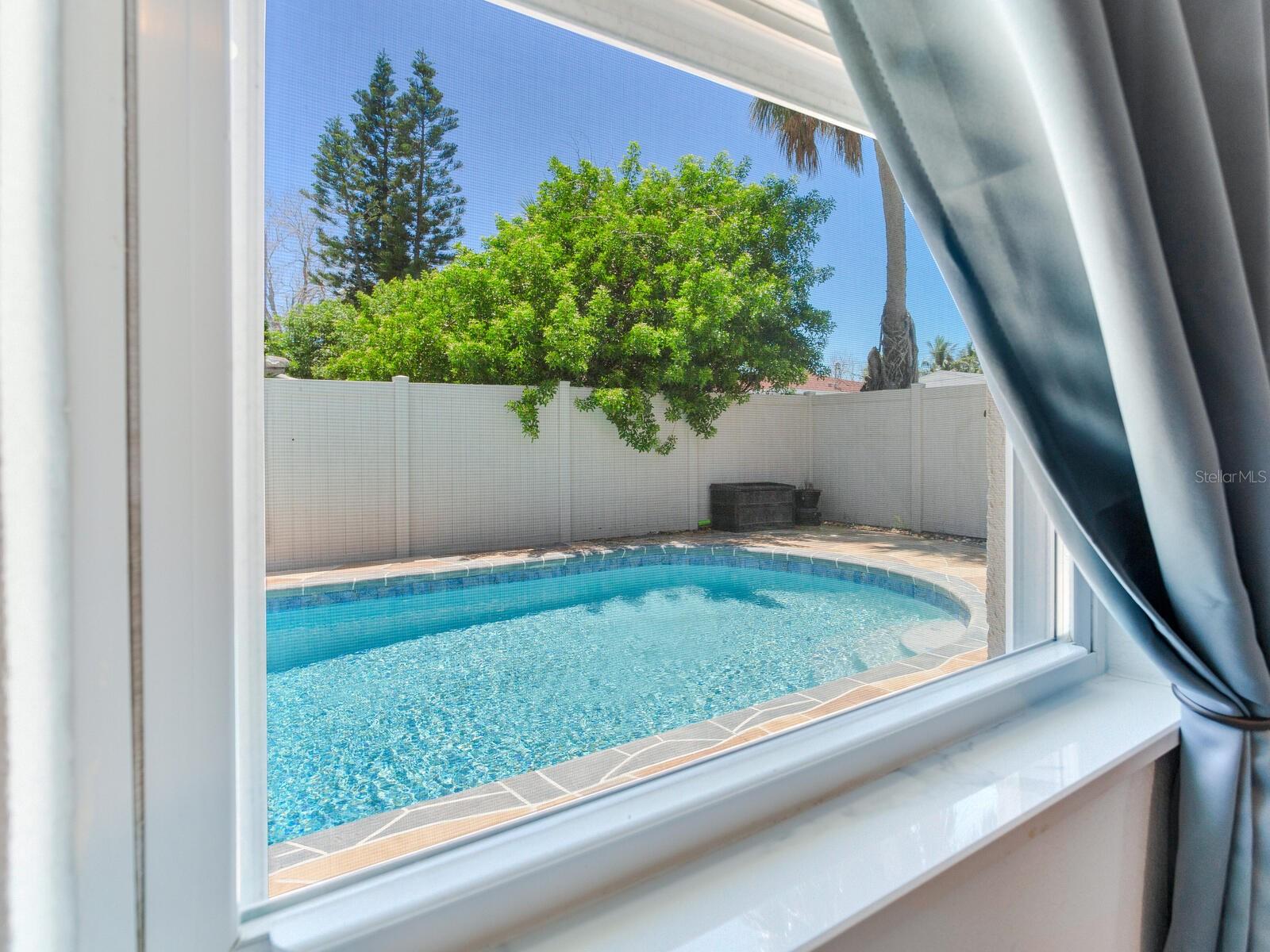 Listing photo id 23 for 230 144th Avenue