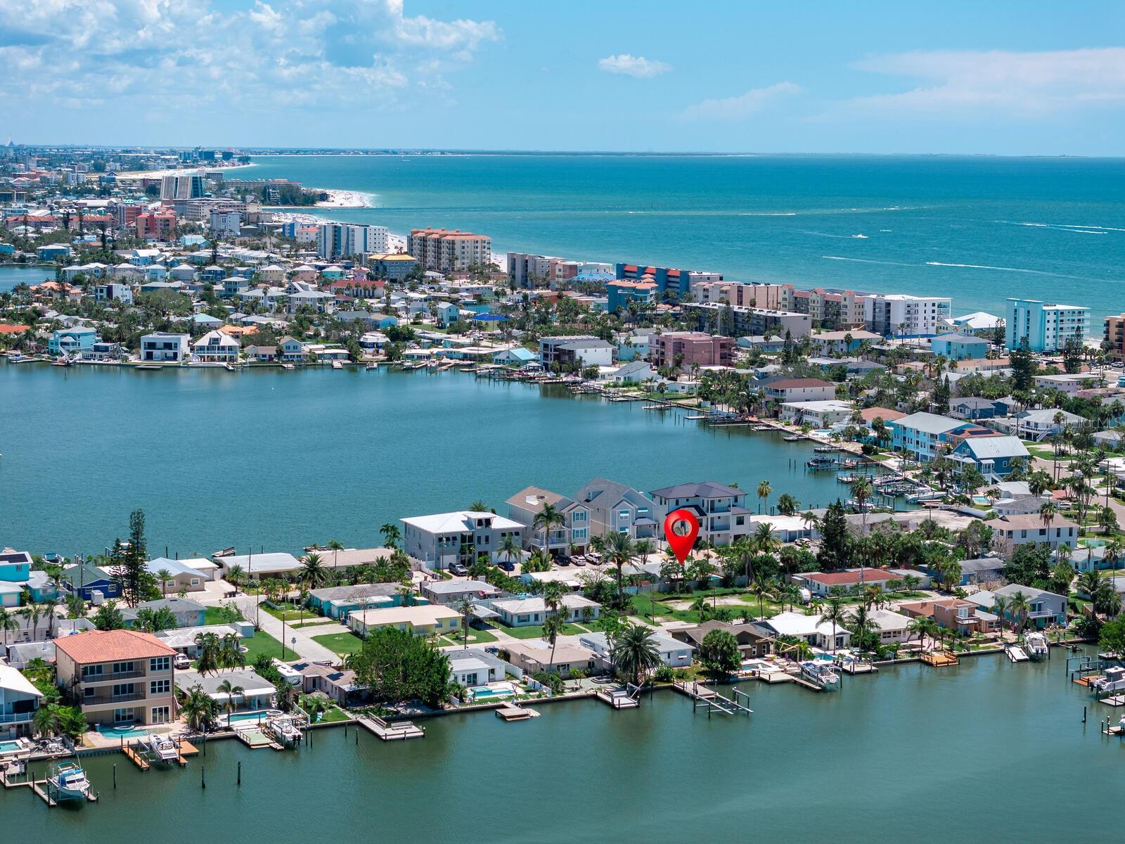 Listing photo id 33 for 230 144th Avenue