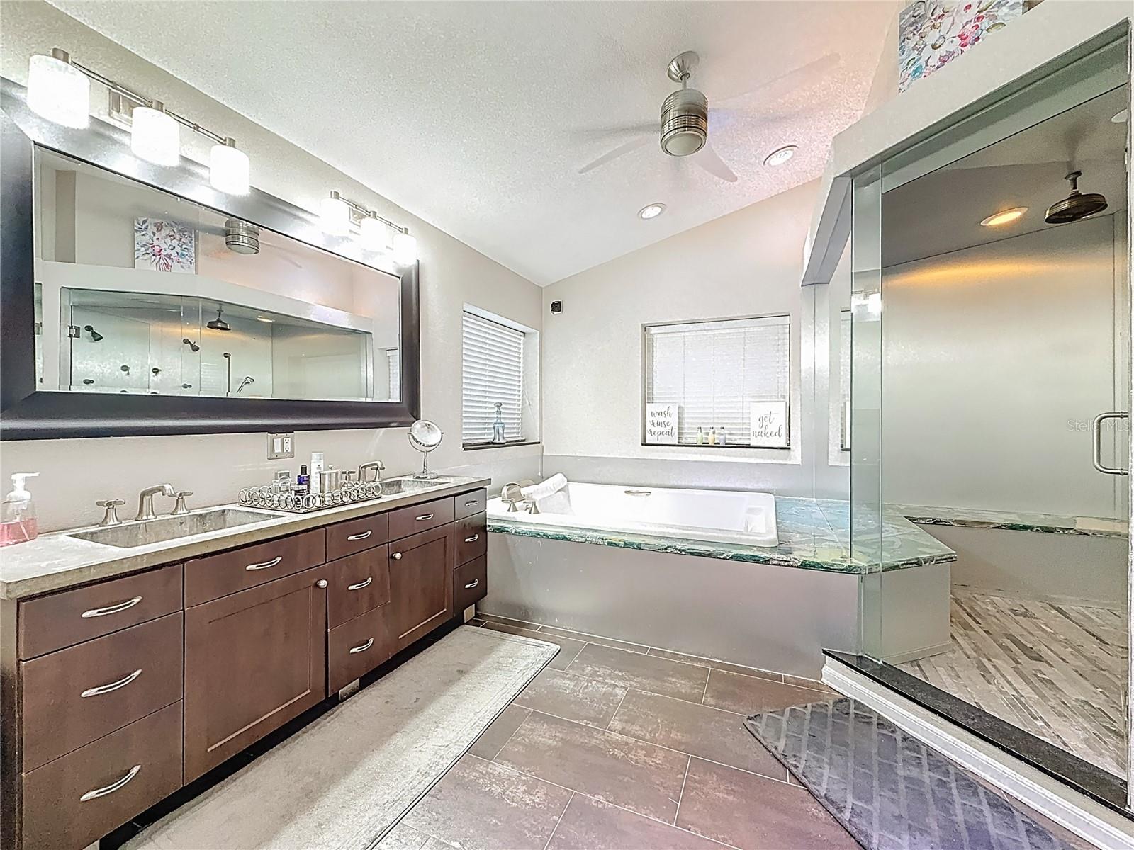 Image 18 of 86 For 50 Willowood Lane