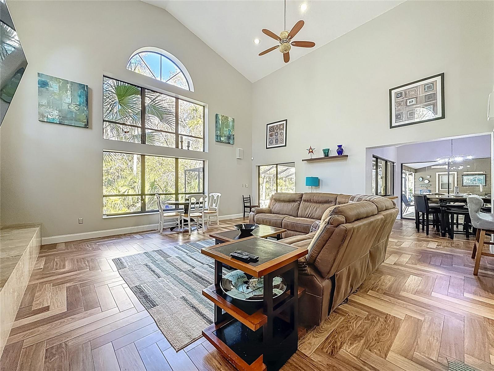 Image 28 of 86 For 50 Willowood Lane