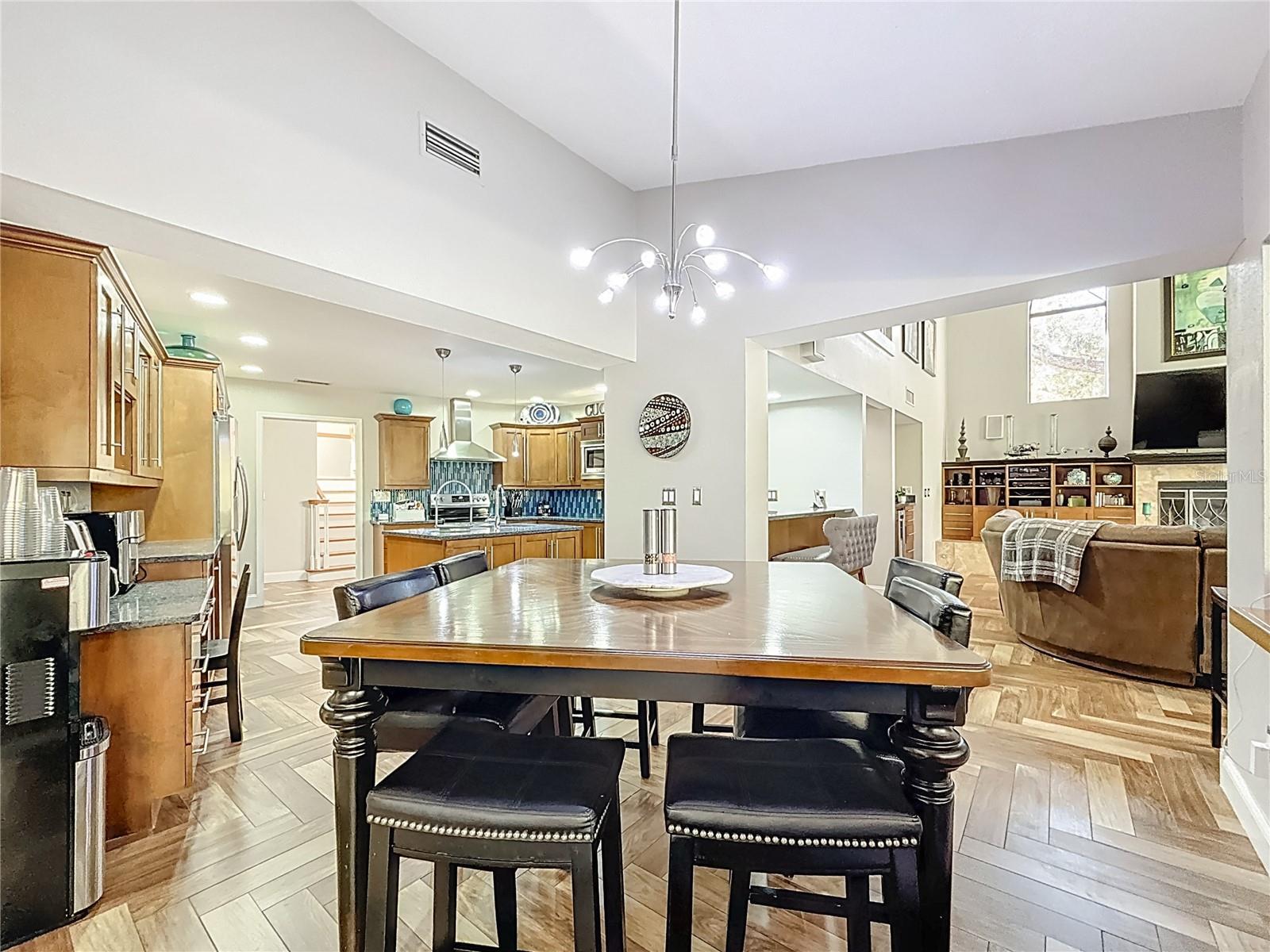 Image 33 of 86 For 50 Willowood Lane