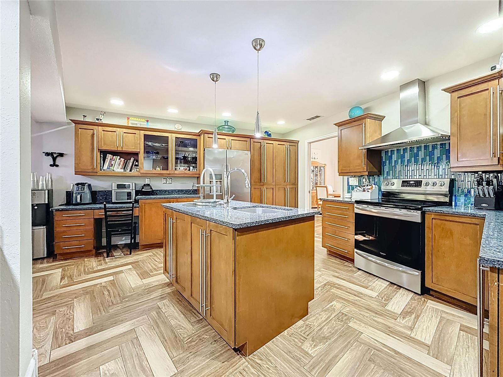 Image 38 of 86 For 50 Willowood Lane