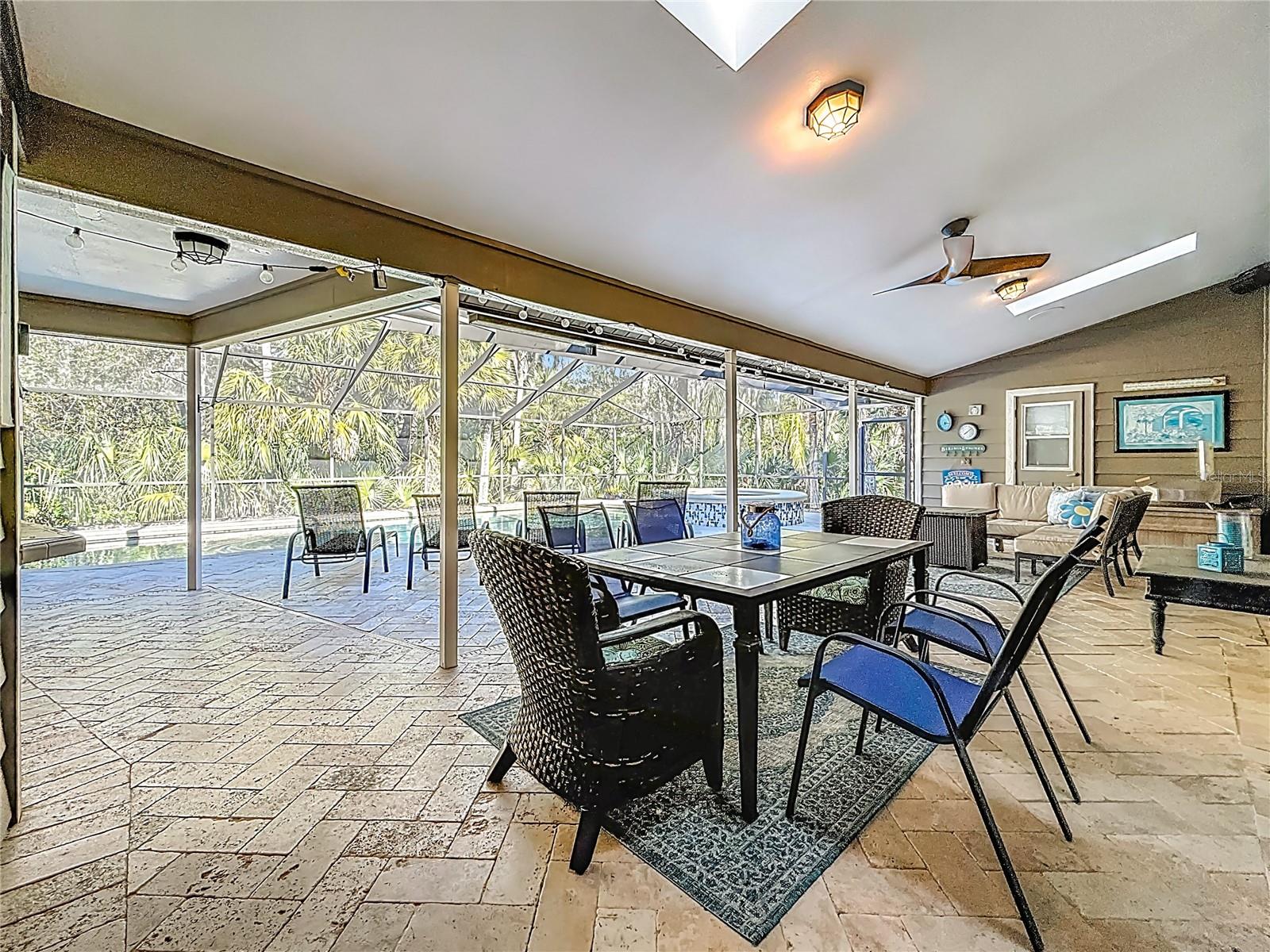 Image 55 of 86 For 50 Willowood Lane