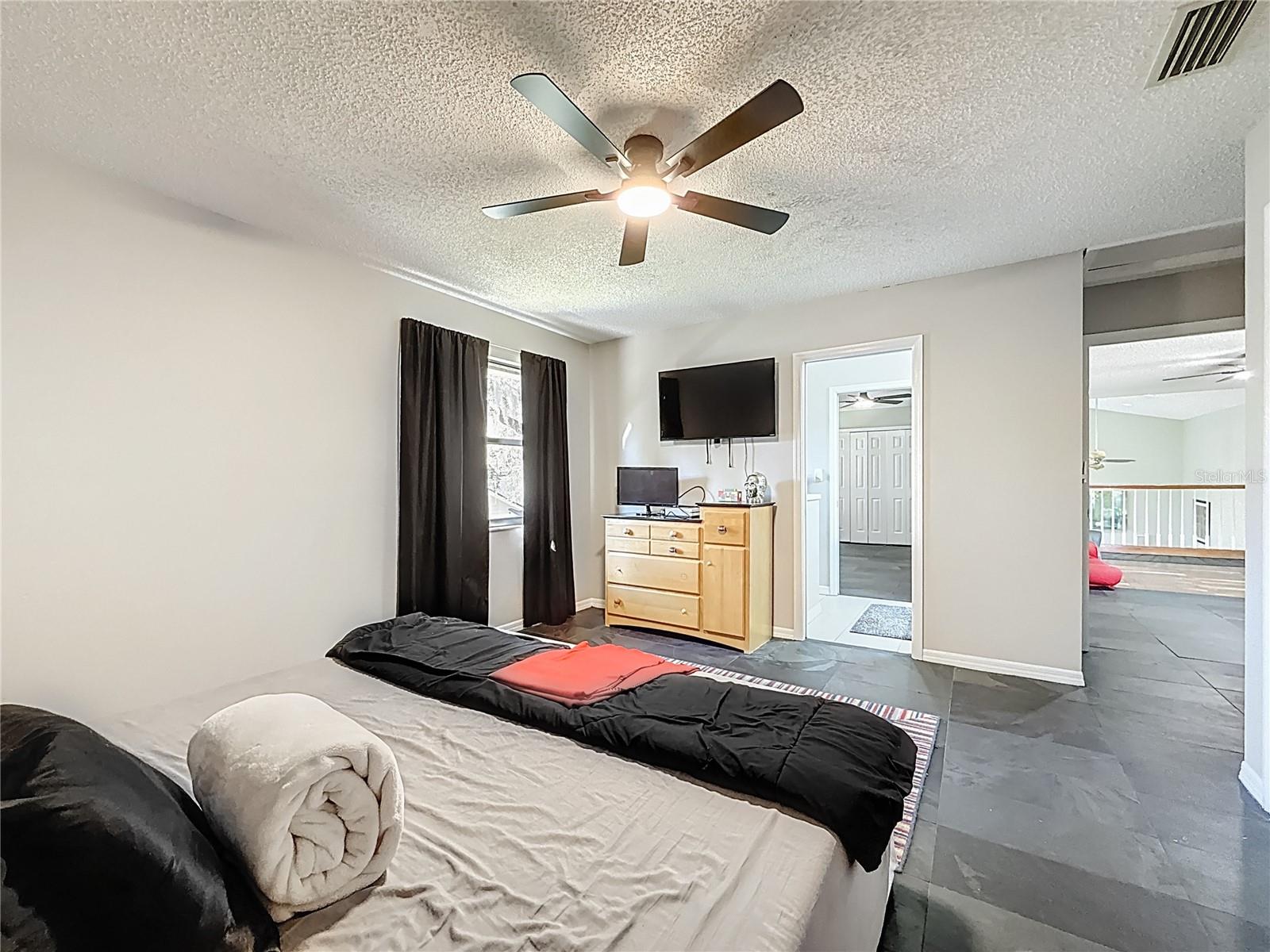 Image 67 of 86 For 50 Willowood Lane