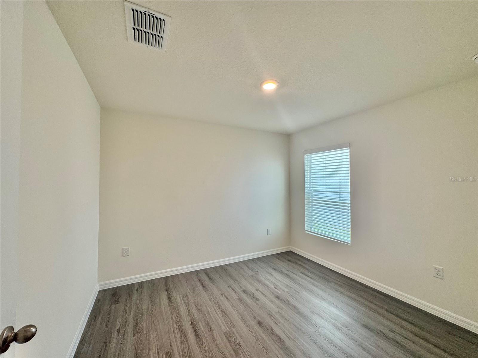 Image 22 of 96 For 36015 Sunflower Hill Drive