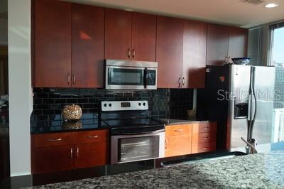 Image 10 of 44 For 777 Ashley Drive 1414