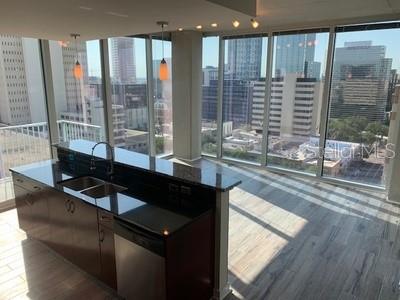 Image 24 of 44 For 777 Ashley Drive 1414