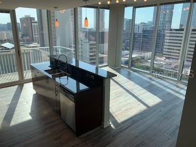 Image 25 of 44 For 777 Ashley Drive 1414