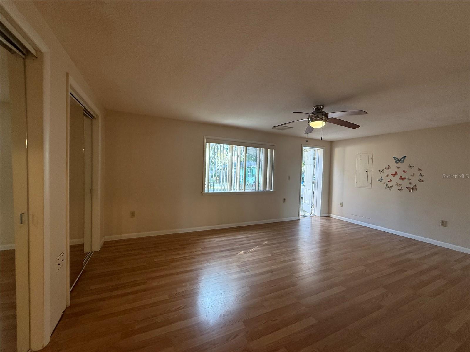 Image 9 of 10 For 6218 Missouri Avenue