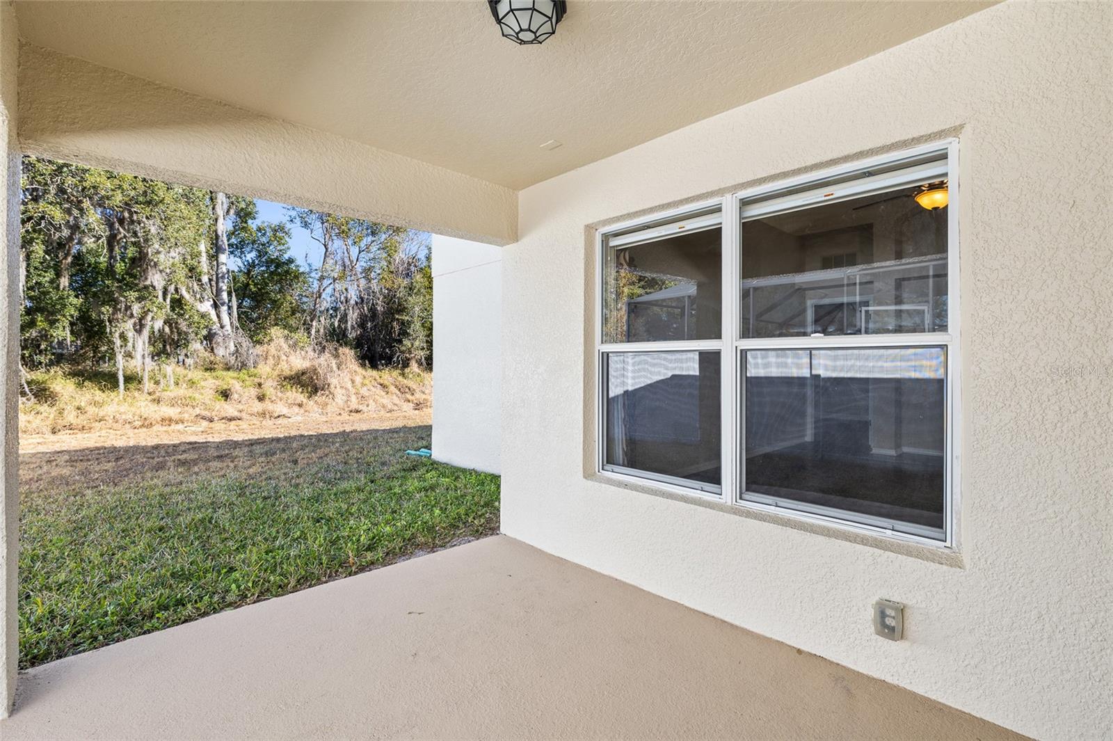 Image 31 of 53 For 23851 Hastings Way