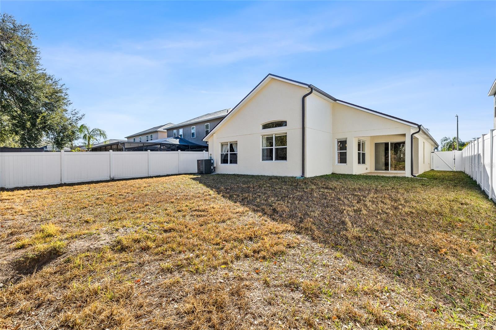 Image 35 of 53 For 23851 Hastings Way