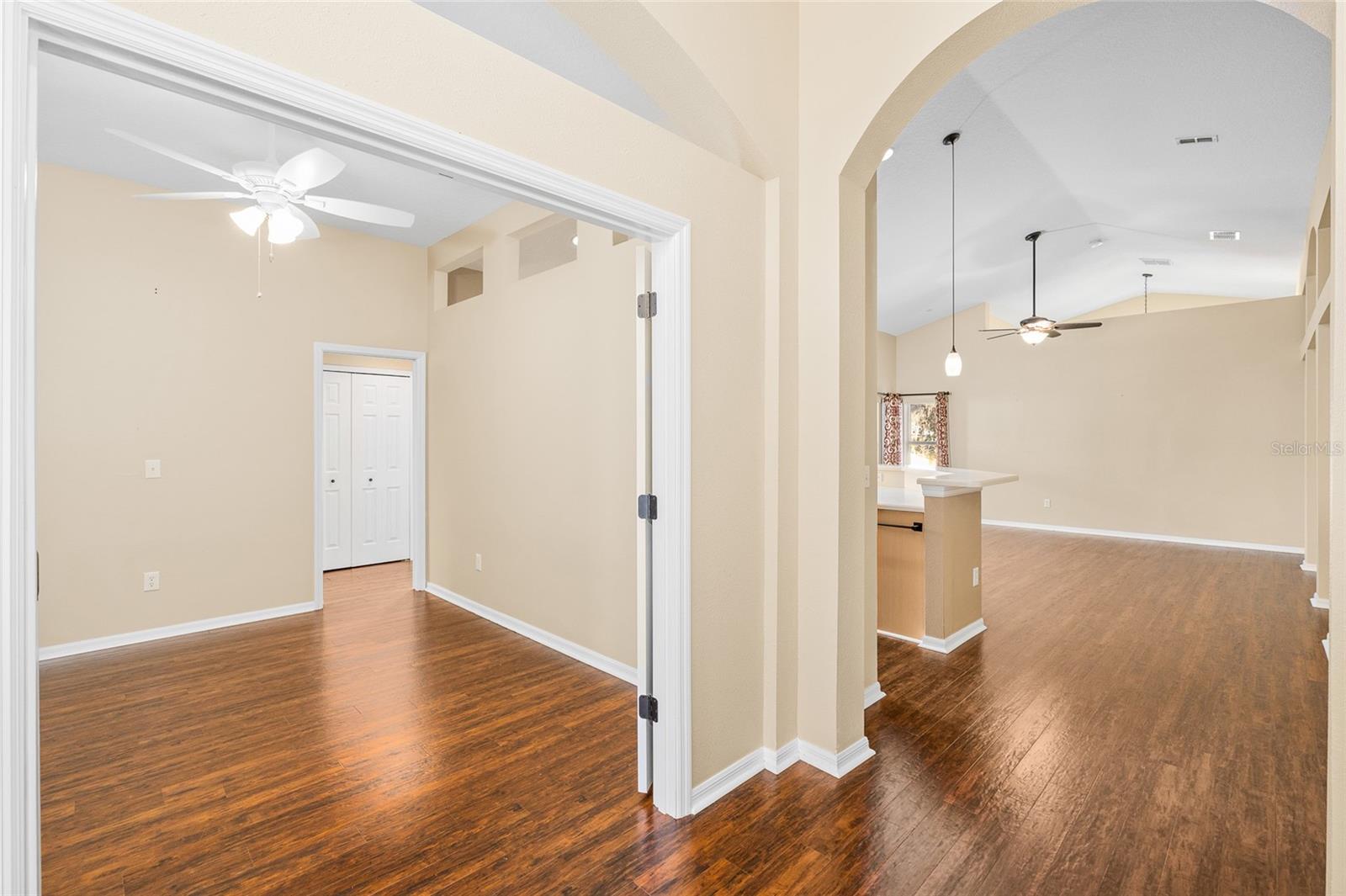 Image 5 of 53 For 23851 Hastings Way