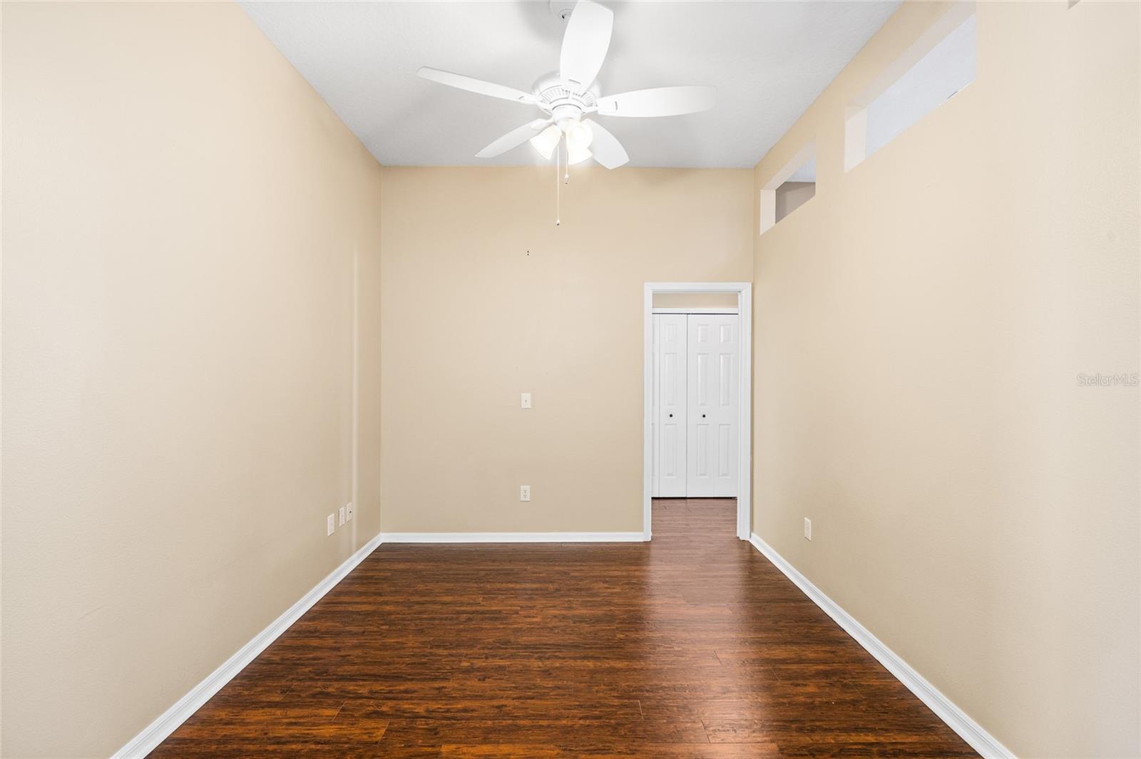 Image 6 of 53 For 23851 Hastings Way