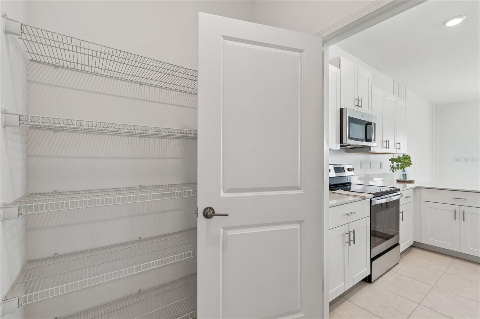 Image 18 of 59 For 32076 Pop Ash Place