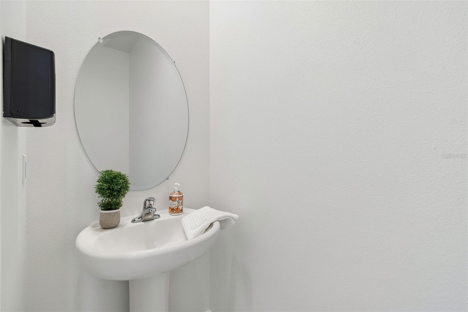 Image 24 of 59 For 32076 Pop Ash Place