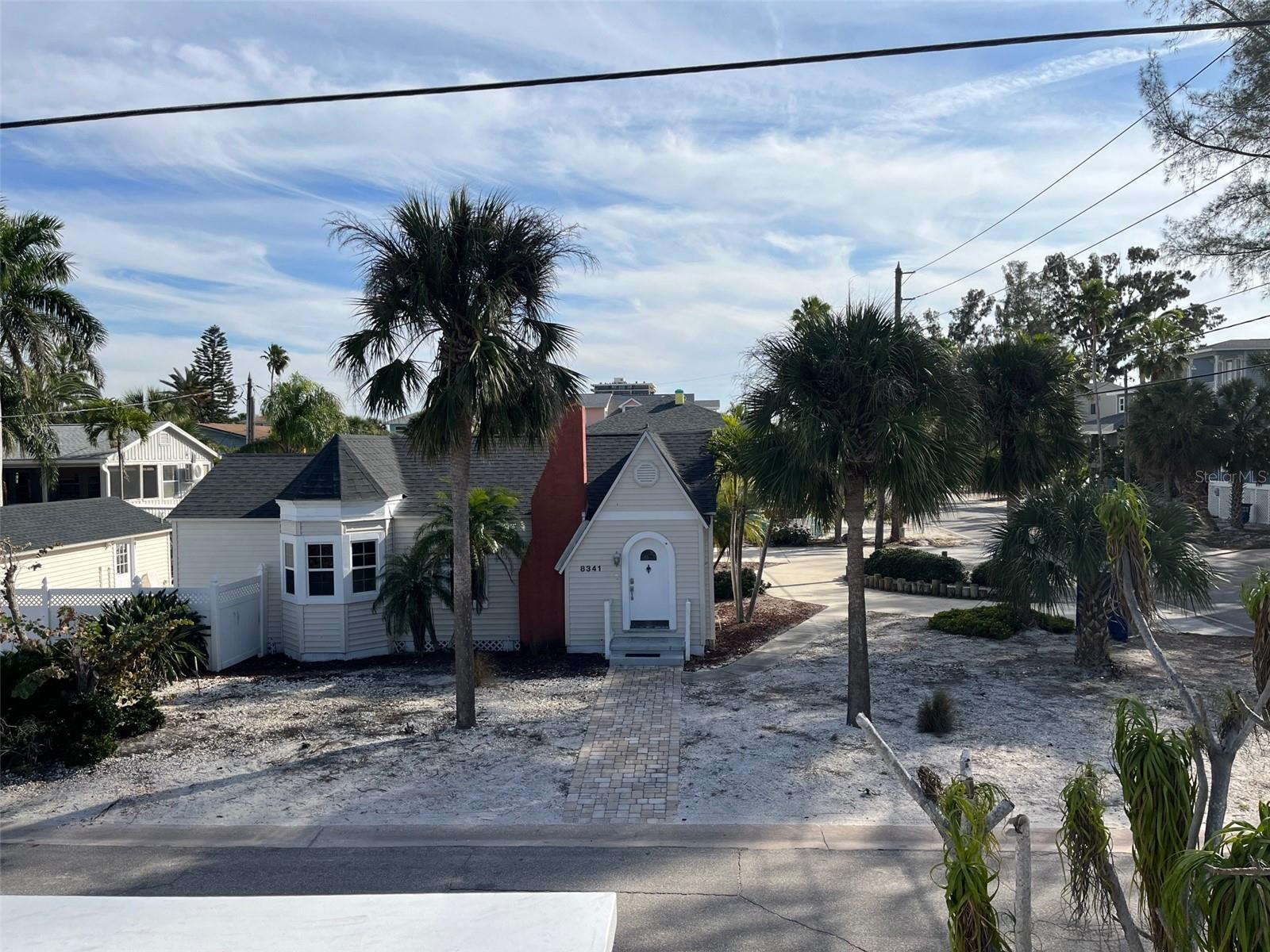 Image 16 of 29 For 8401 Gulf Boulevard