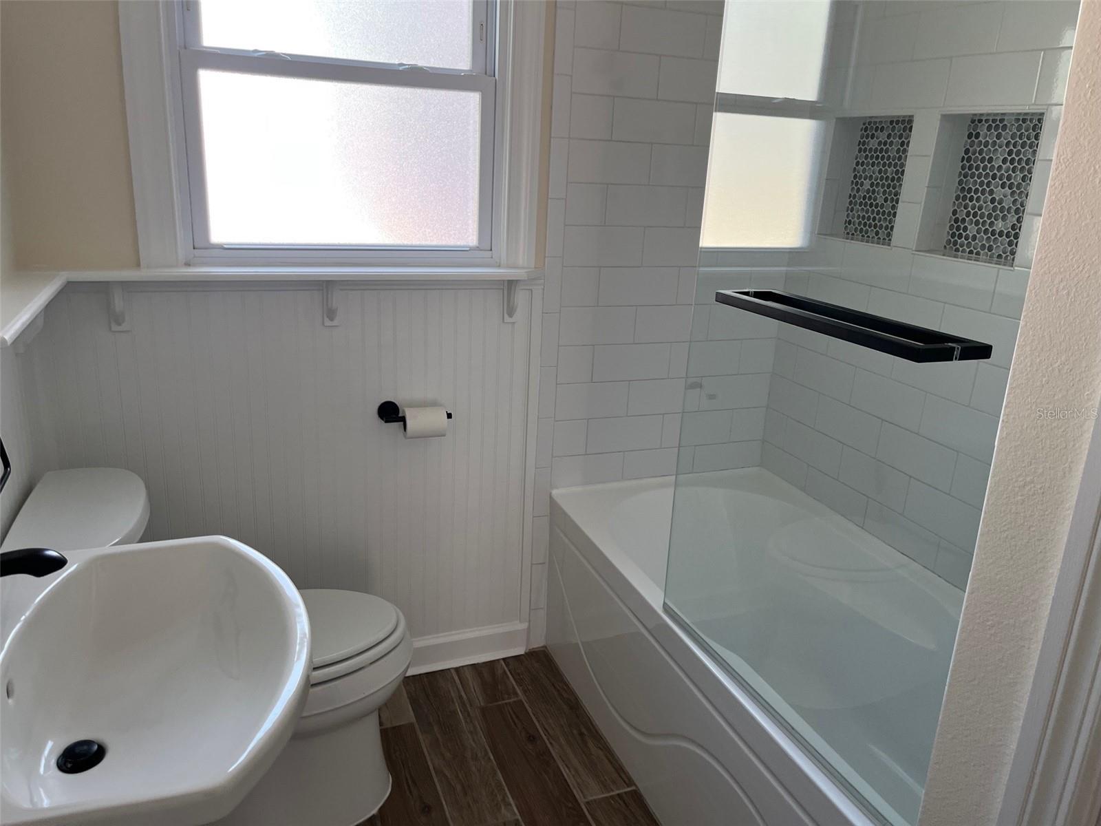 Image 22 of 29 For 8401 Gulf Boulevard