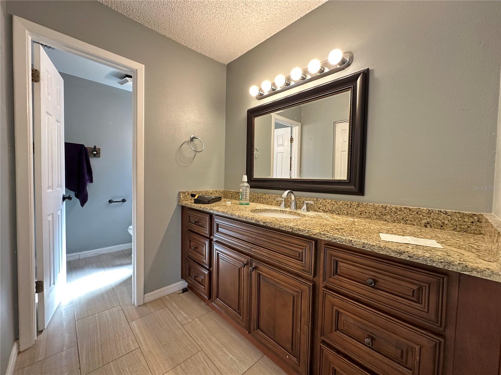 Image 15 of 27 For 16010 Eagle River Way