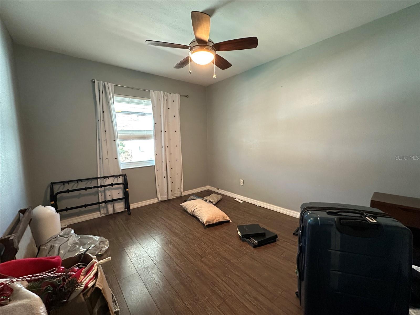 Image 21 of 27 For 16010 Eagle River Way