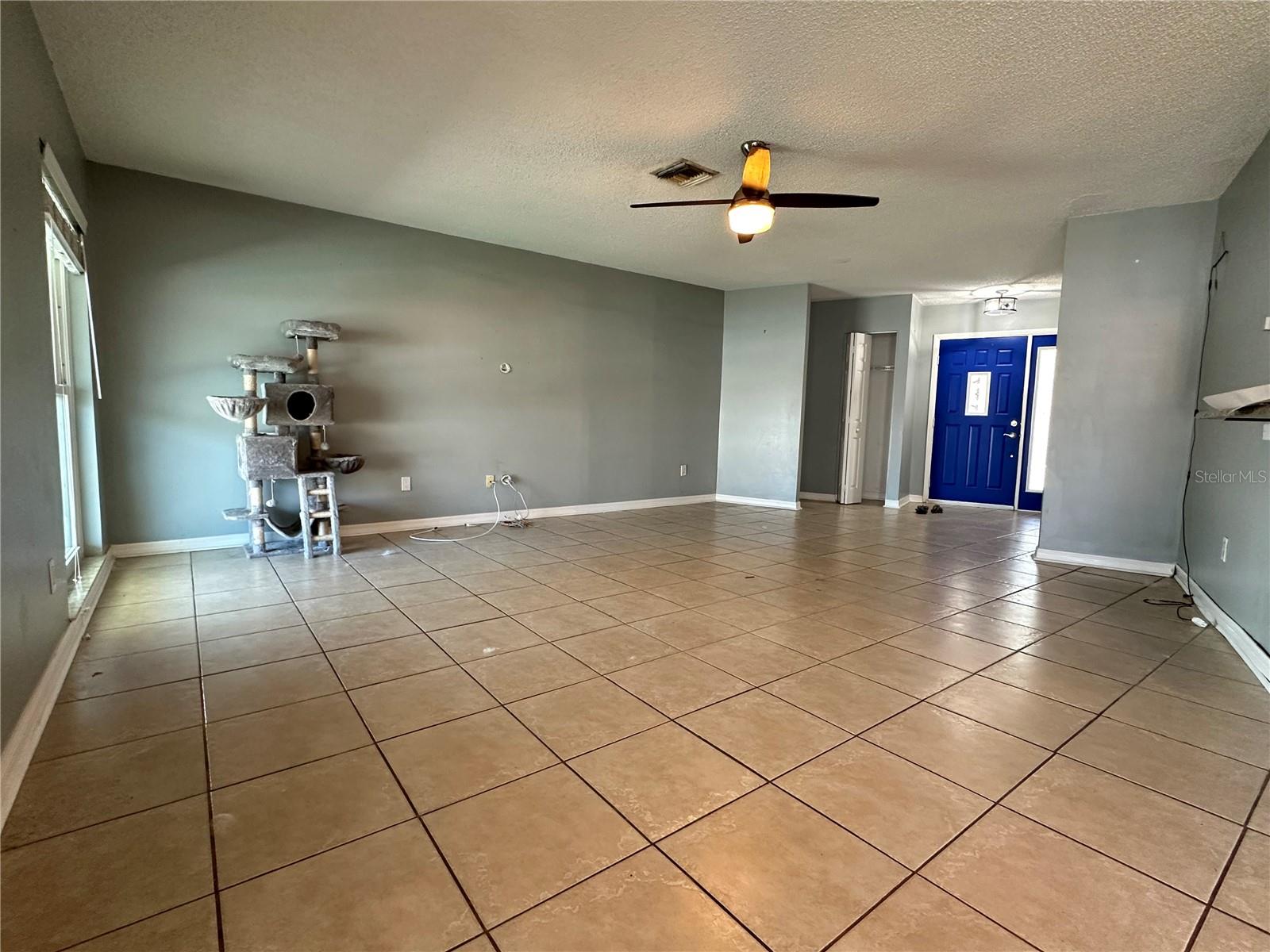 Image 9 of 27 For 16010 Eagle River Way