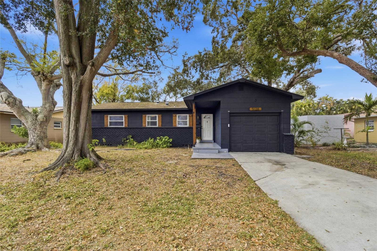 Details for 5128 18th Street N, ST PETERSBURG, FL 33714