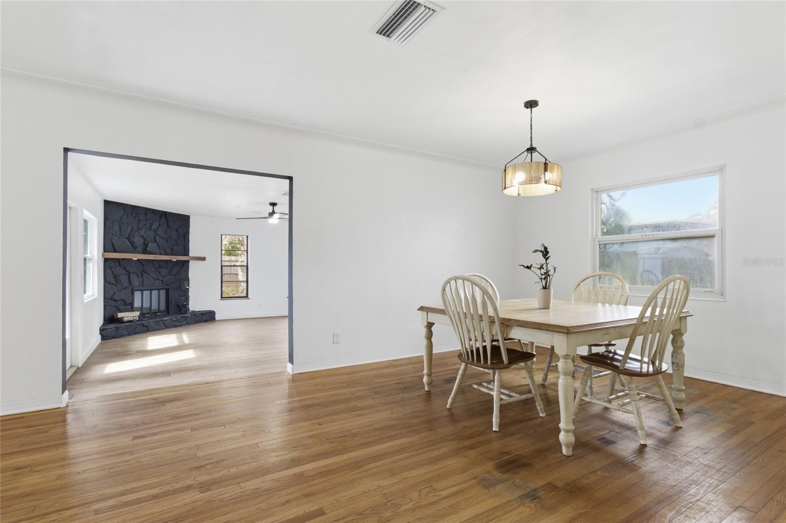 Image 5 of 30 For 5128 18th Street N