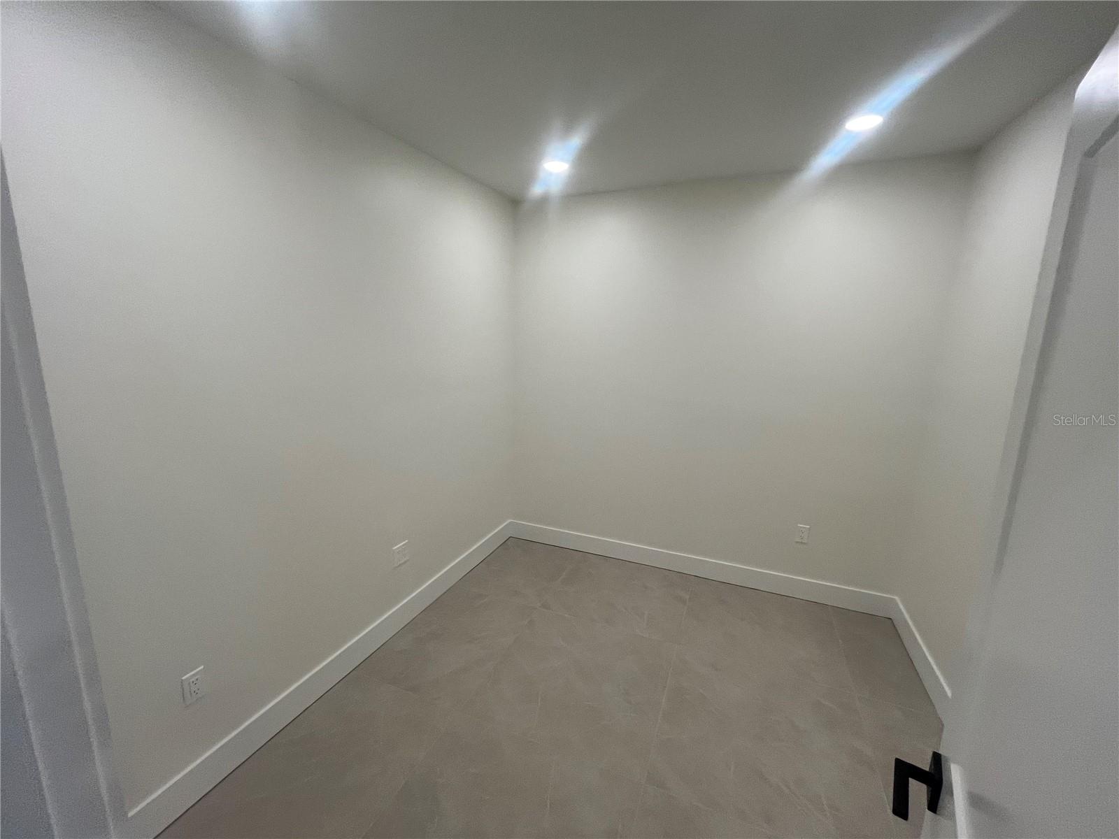 Image 6 of 15 For 3451 Central Avenue