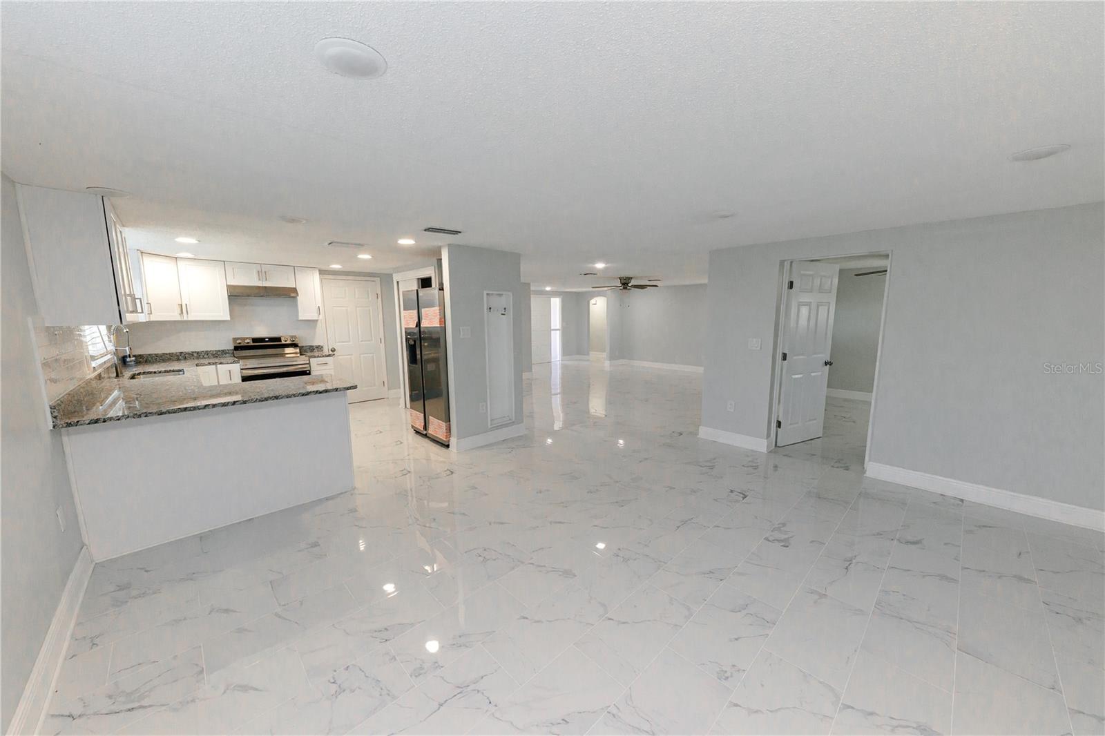 Image 27 of 36 For 7740 Sagebrush Drive