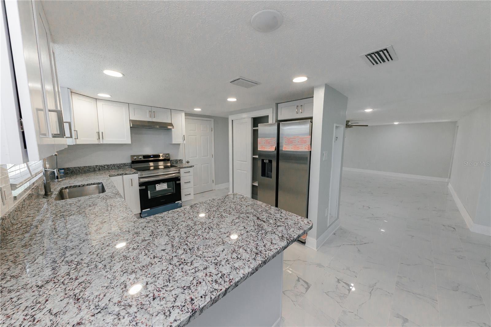 Image 32 of 36 For 7740 Sagebrush Drive