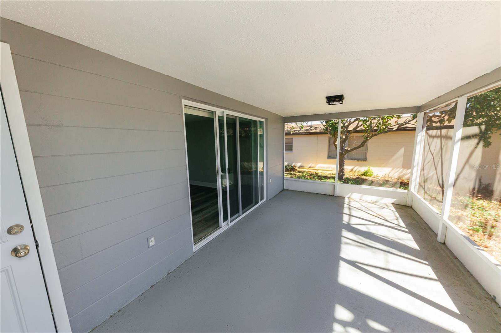 Image 7 of 36 For 7740 Sagebrush Drive