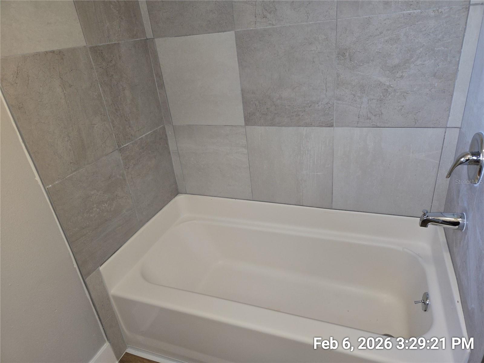 Image 13 of 17 For 604 College Avenue