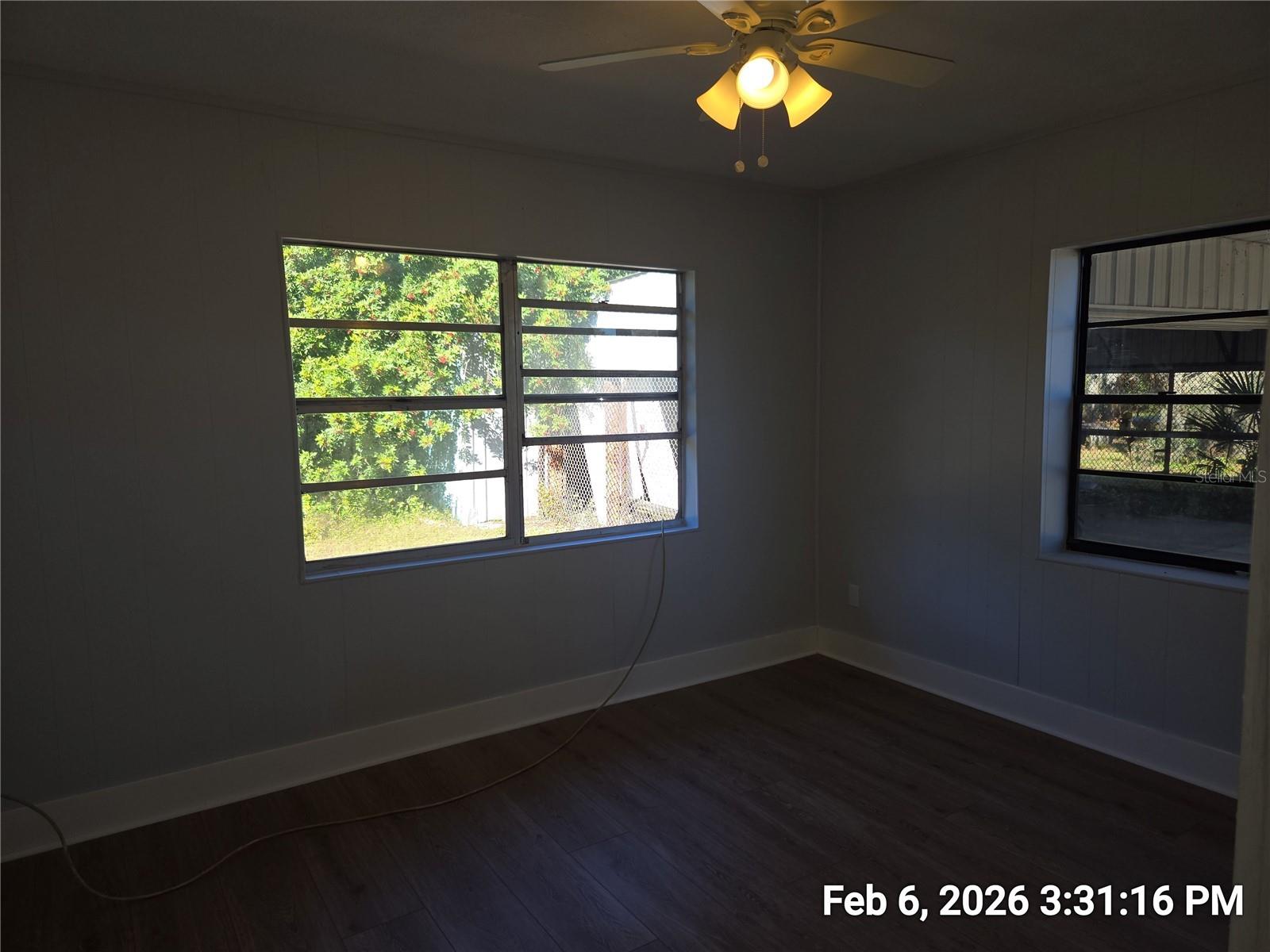 Image 9 of 17 For 604 College Avenue