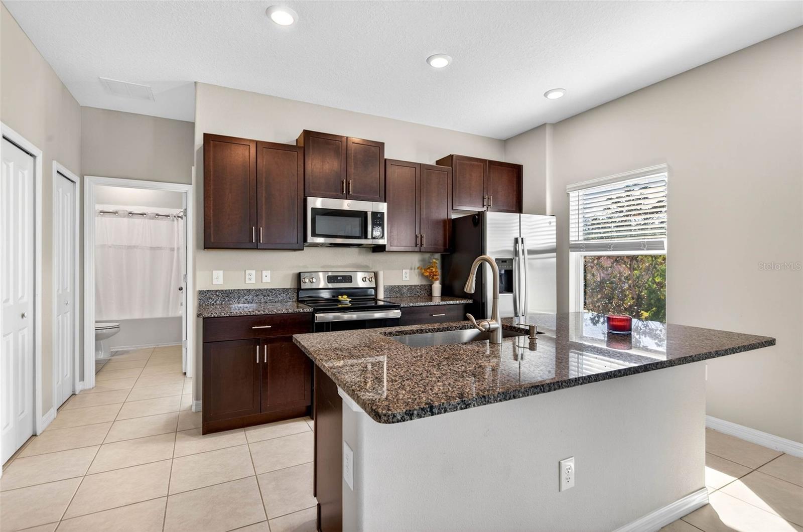 Image 15 of 65 For 4620 Willet Cooper Court