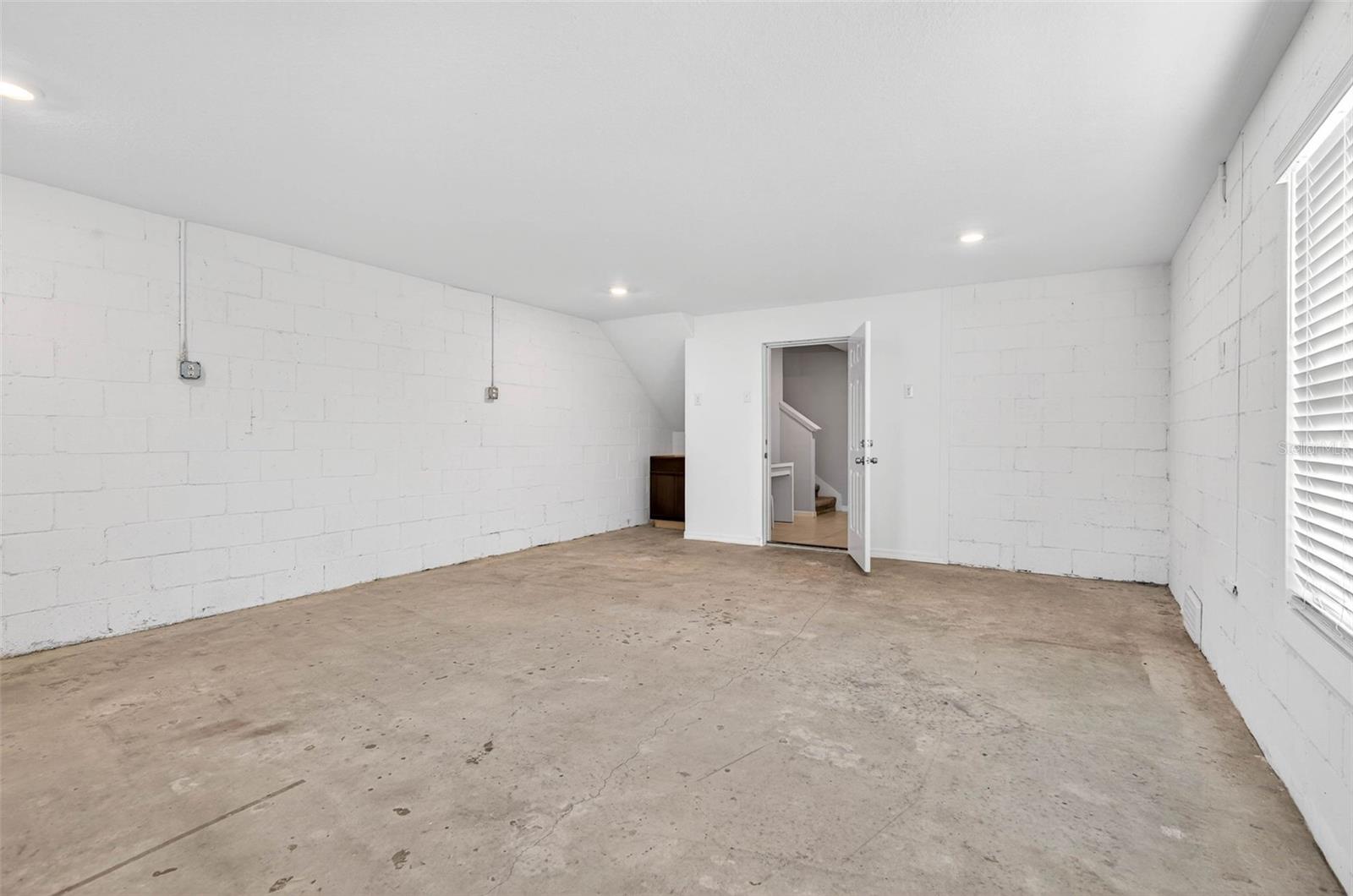 Image 8 of 65 For 4620 Willet Cooper Court