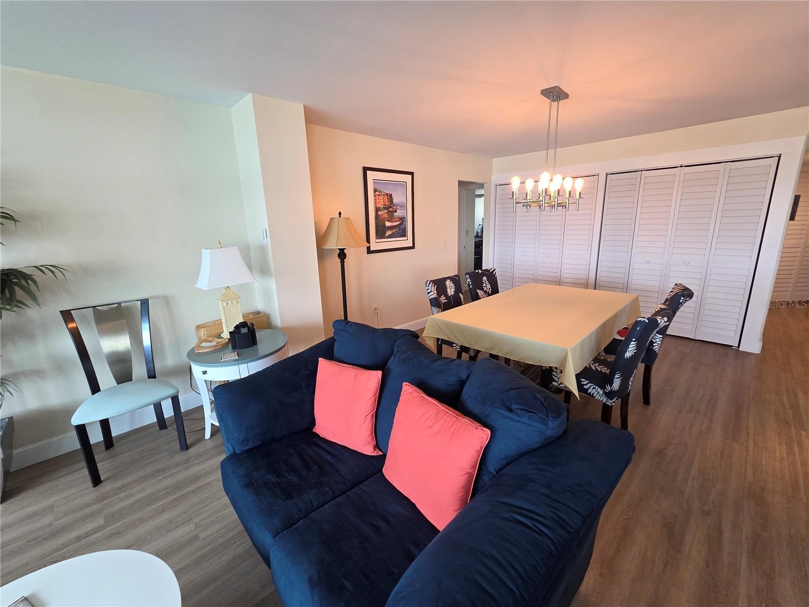 Image 11 of 66 For 5200 Brittany Drive S 1510