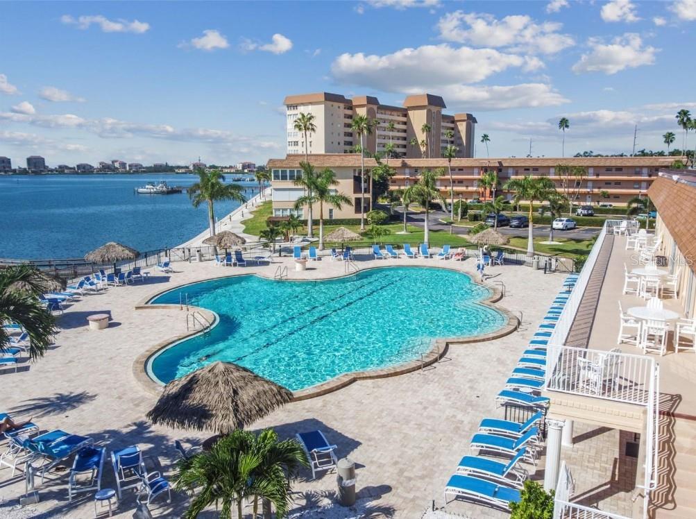 Image 22 of 66 For 5200 Brittany Drive S 1510