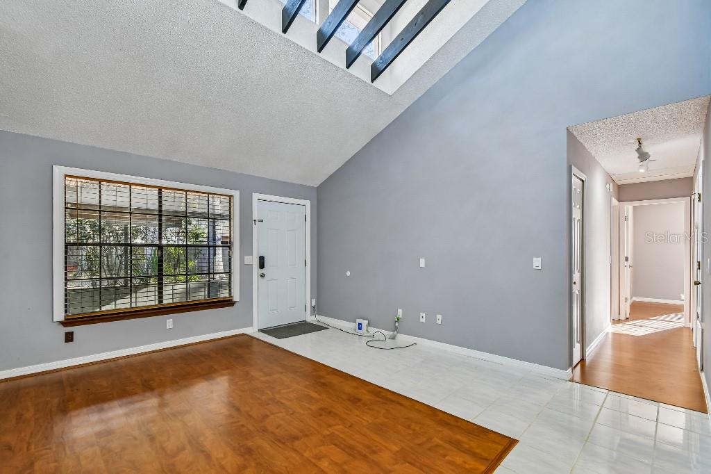 Image 14 of 50 For 4662 Lighthouse Circle 136